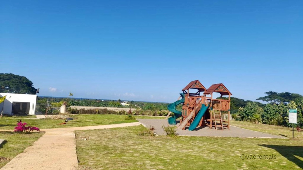 Photo of Others in Discovery Bay