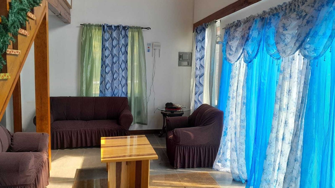 Photo of Livingroom in Middlesex