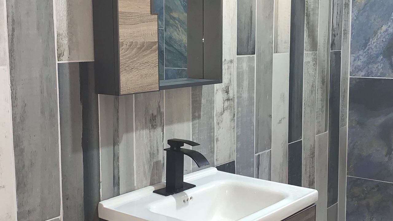 Photo of Bathroom in IronShore Estates