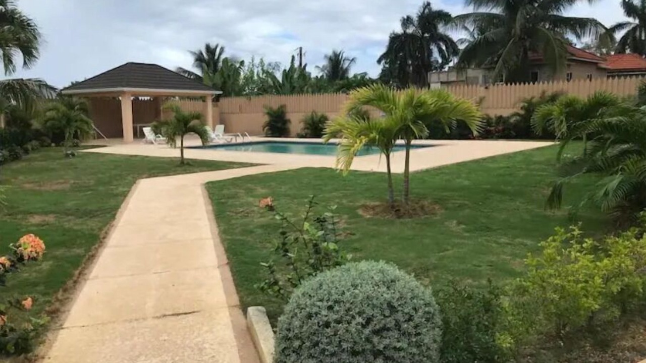 Photo of Outdoor in Mammee Bay