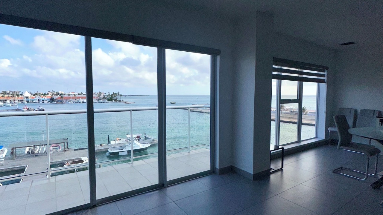 Photo of Others in Oranjestad-West