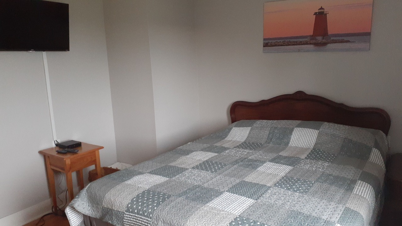 Photo of Bedroom in Green Gables