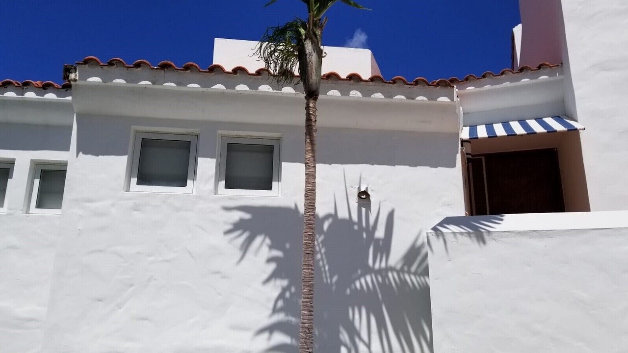 Photo of Outdoor in Mameyes II