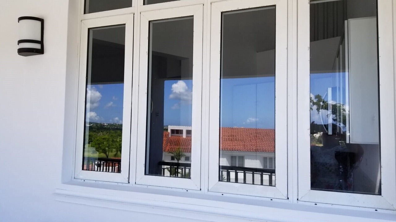 Photo of Outdoor in Mameyes II