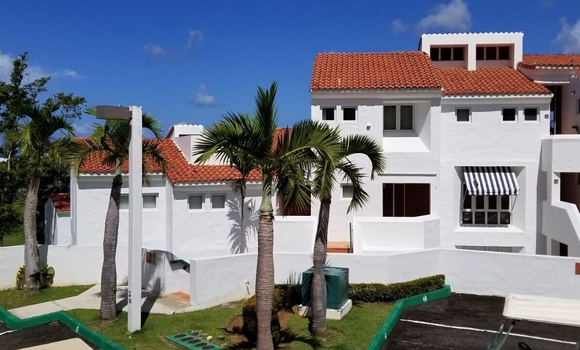 Photo of Outdoor in Mameyes II