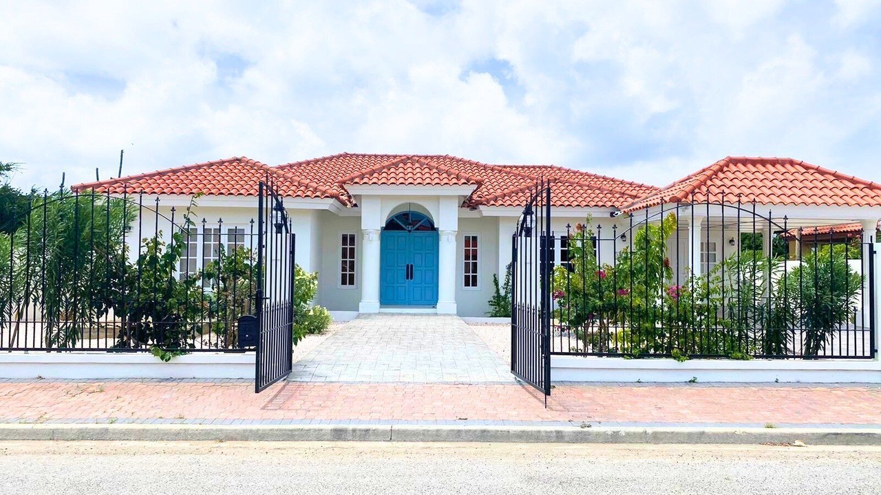 Photo of Outdoor in Wayaka