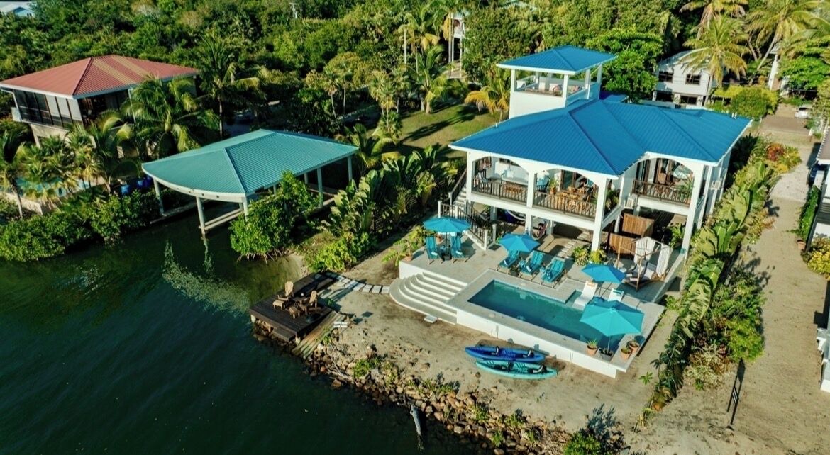 Photo of Others in Placencia