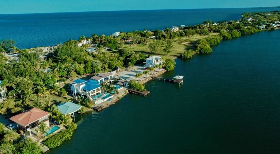 Photo of Others in Placencia