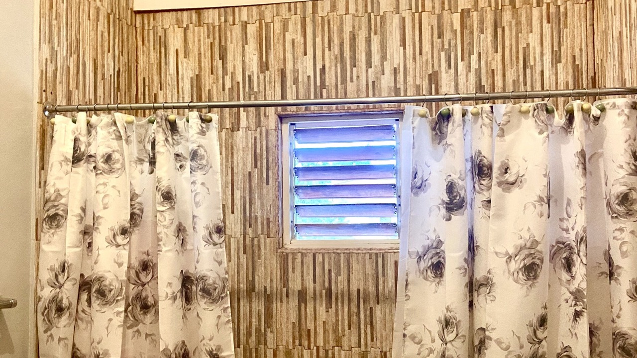 Photo of Bathroom in Silver Sands