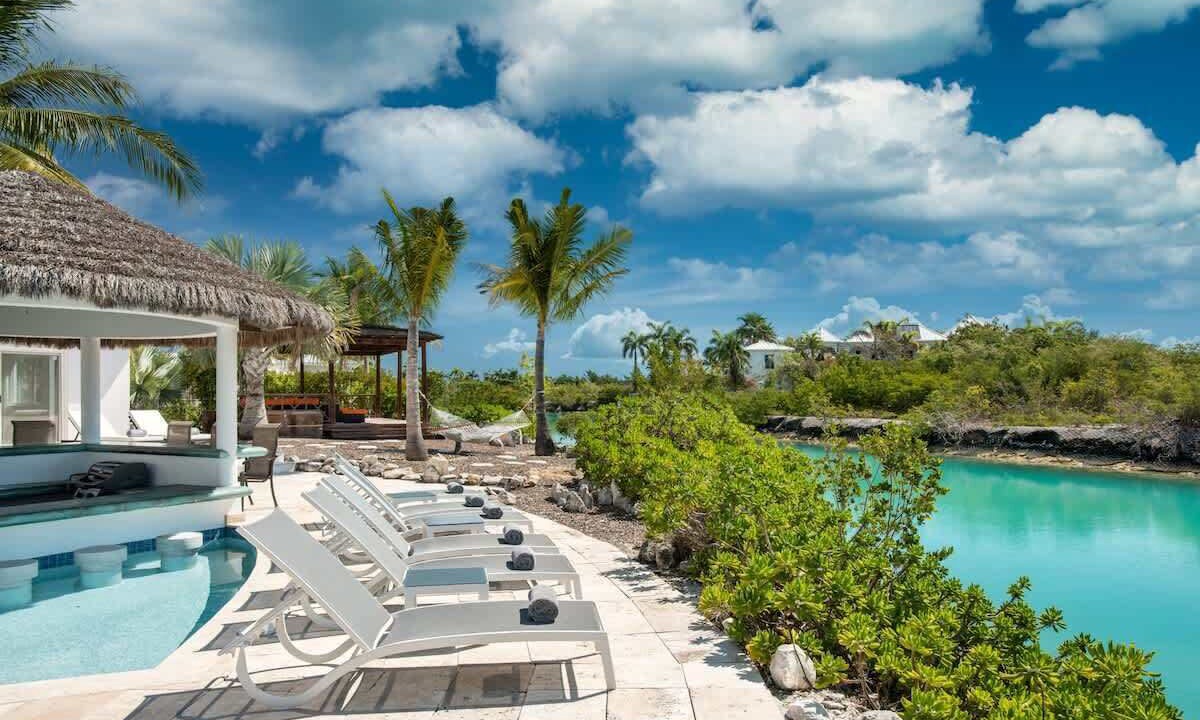 Photo of Outdoor in Leeward Settlement