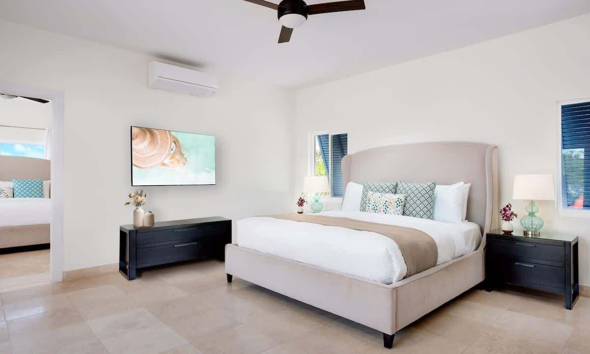 Photo of Bedroom in Leeward Settlement