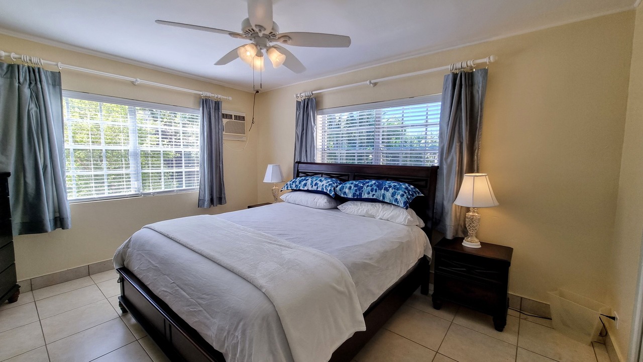 Photo of Bedroom in Nassau