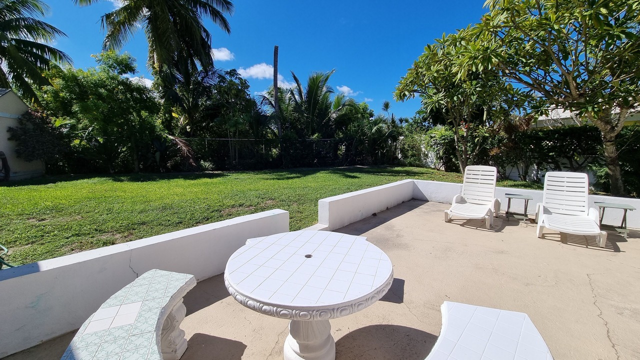 Photo of Patio Balcony in Nassau