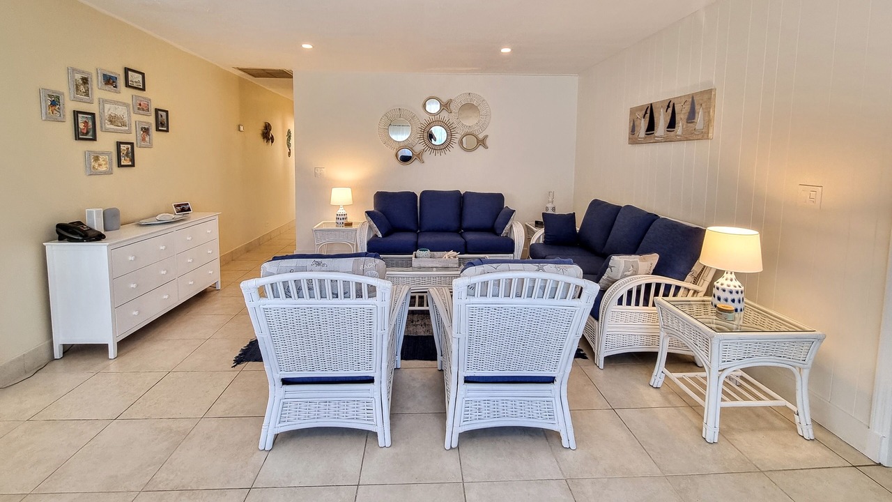 Photo of Livingroom in Nassau