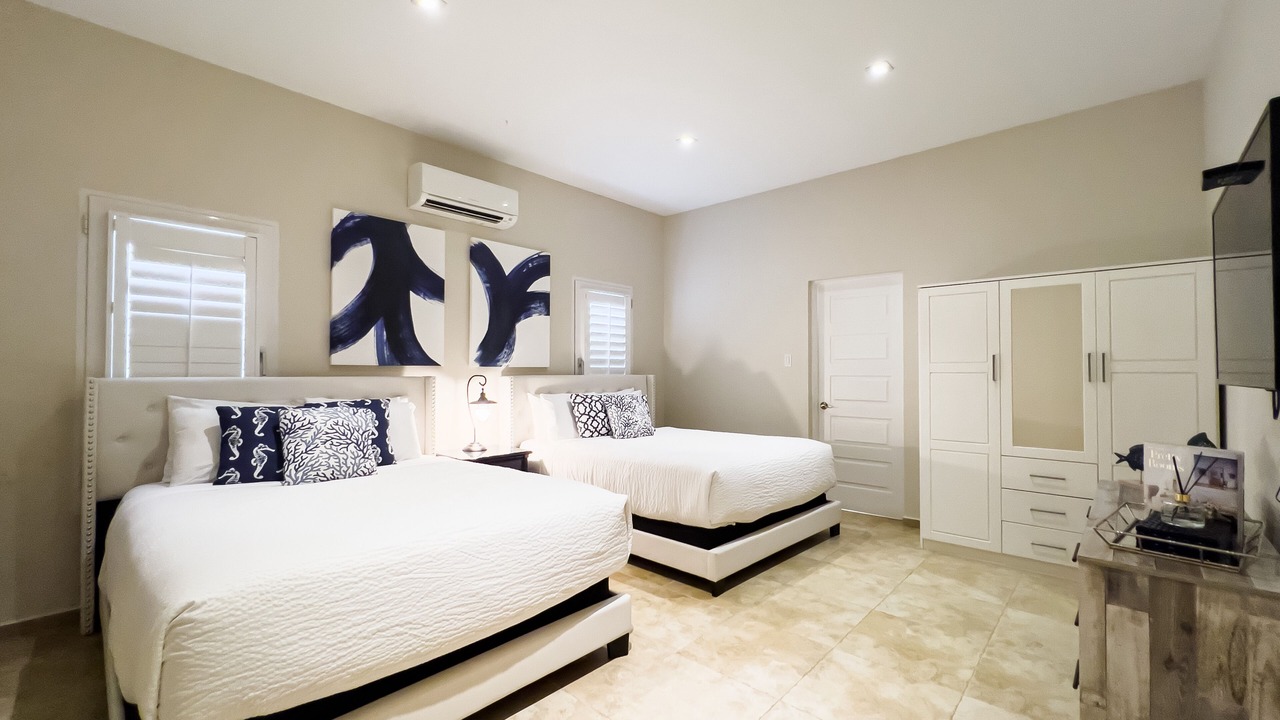 Photo of Bedroom in Opal