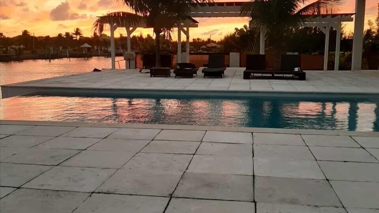 Photo of Outdoor in Bahamia West