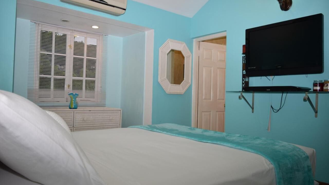 Photo of Bedroom in Ocho Rios