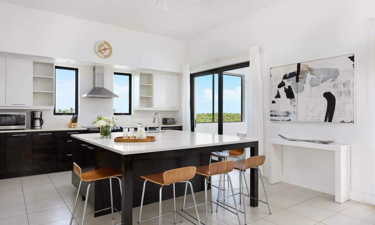 Photo of Kitchen in Long Bay
