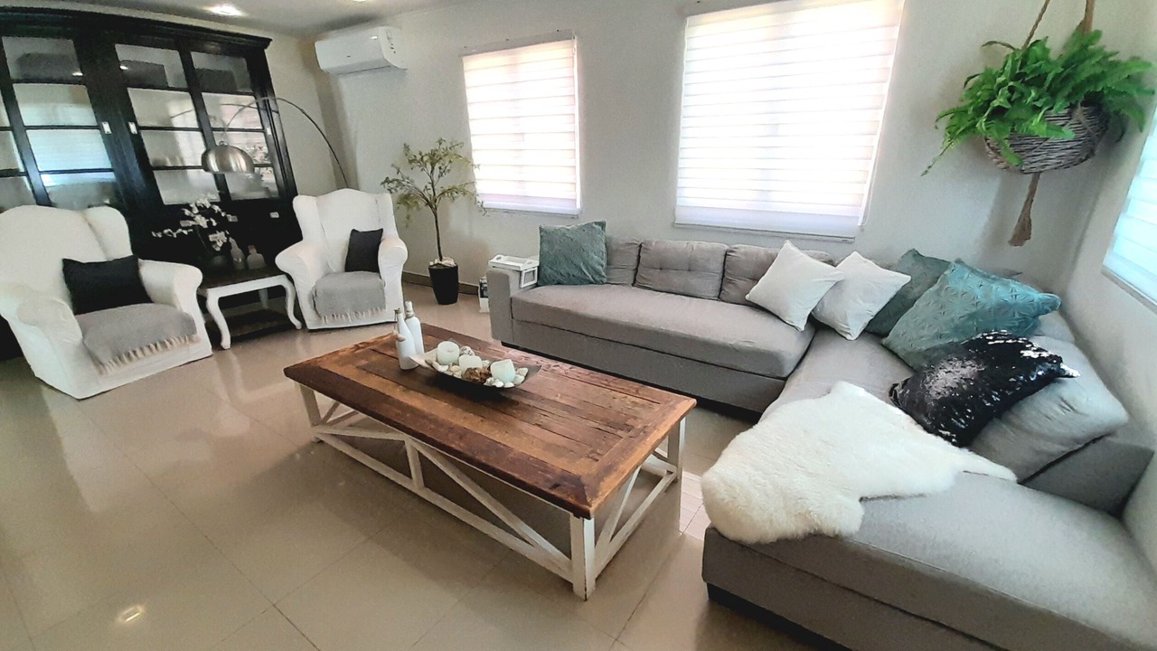 Photo of Livingroom in Calbas Plaza Residences