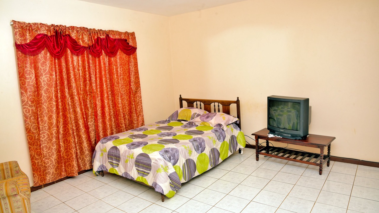 Photo of Bedroom in Mandeville