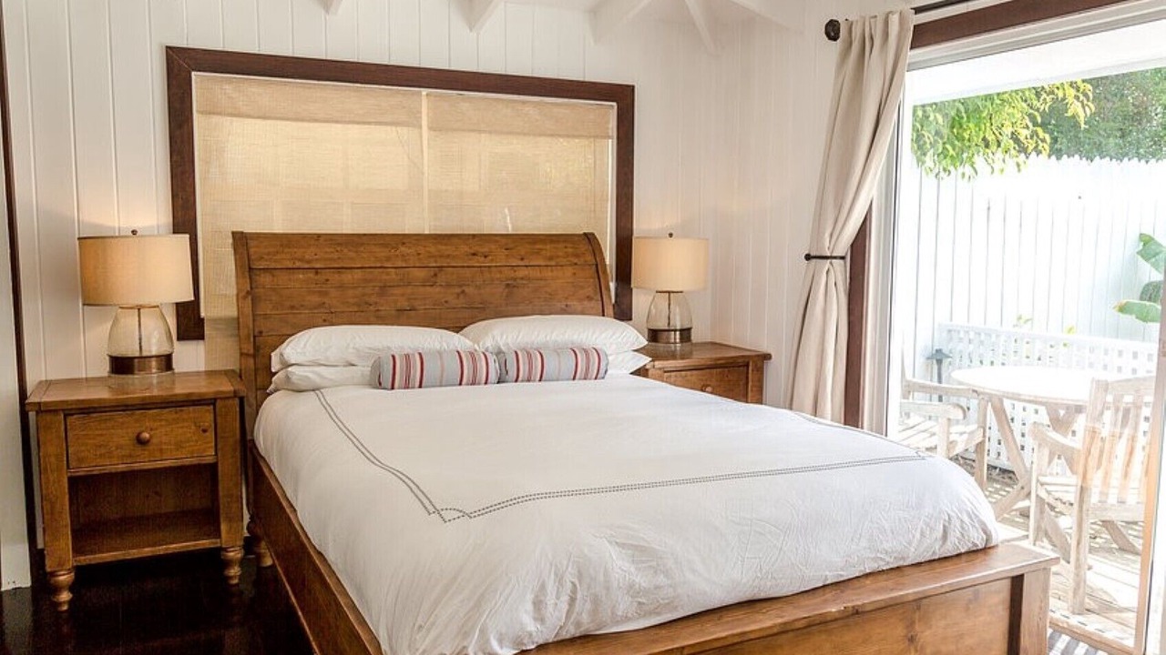 Photo of Bedroom in Dunmore Town
