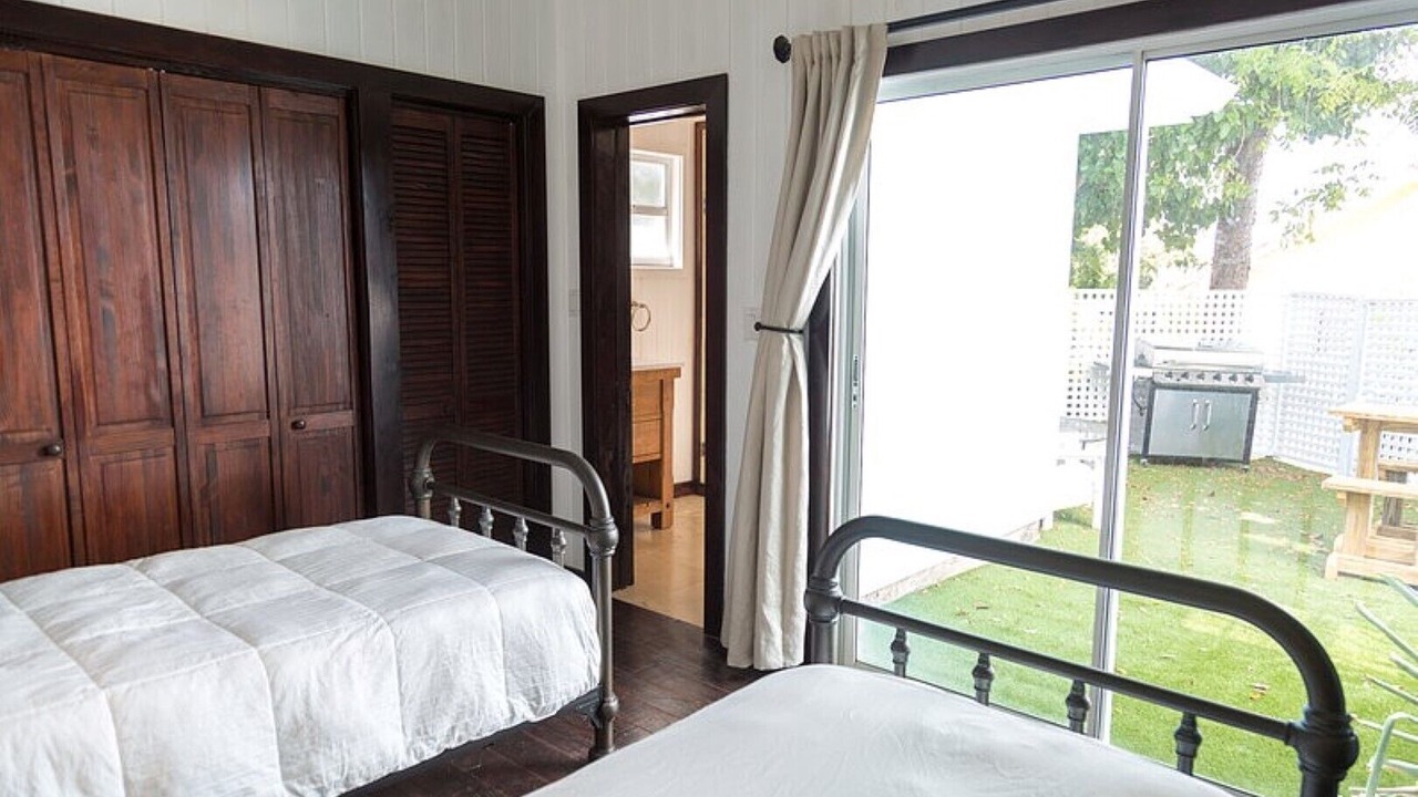 Photo of Bedroom in Dunmore Town