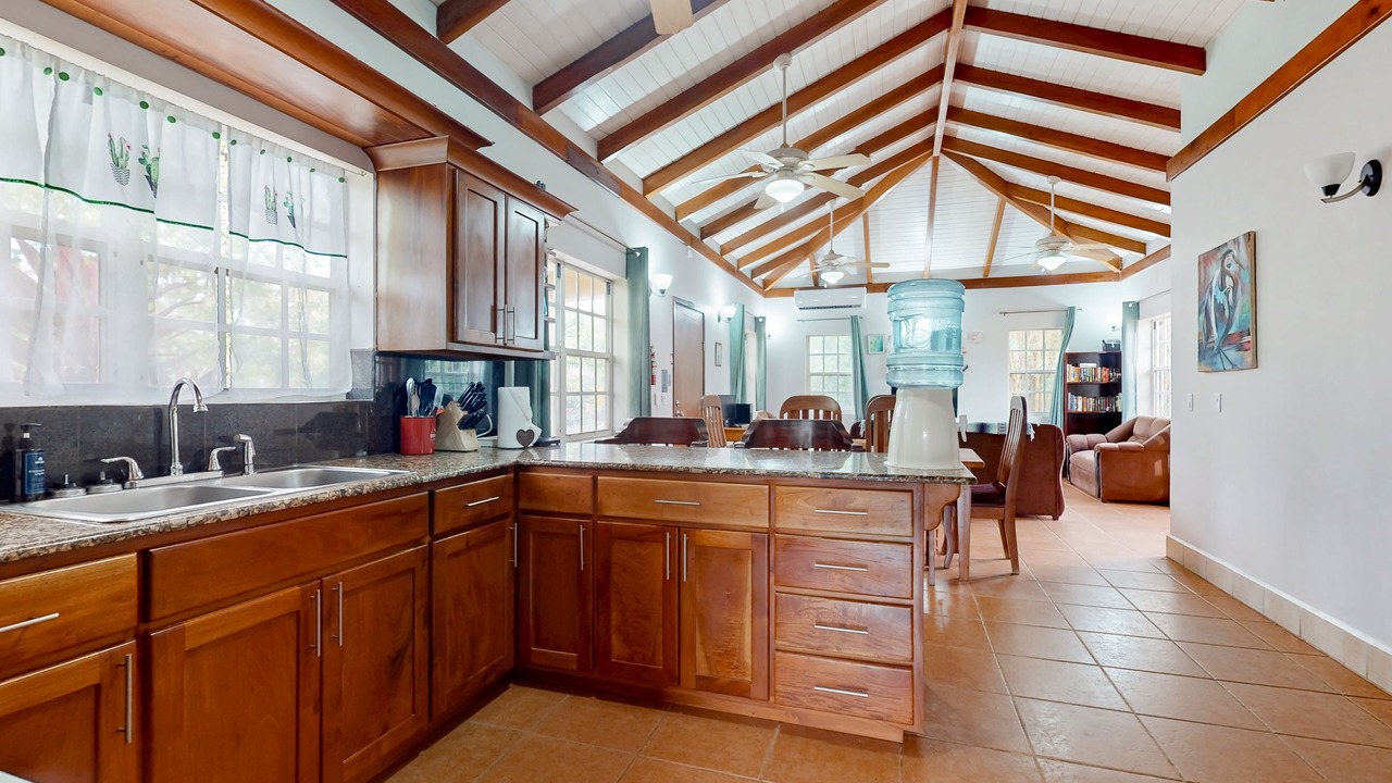Photo of Kitchen in Caribbean Way