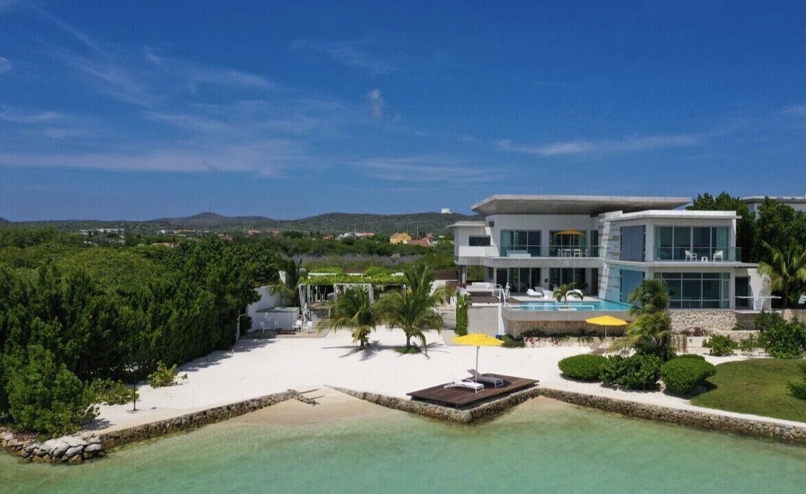 Photo of Outdoor in Savaneta