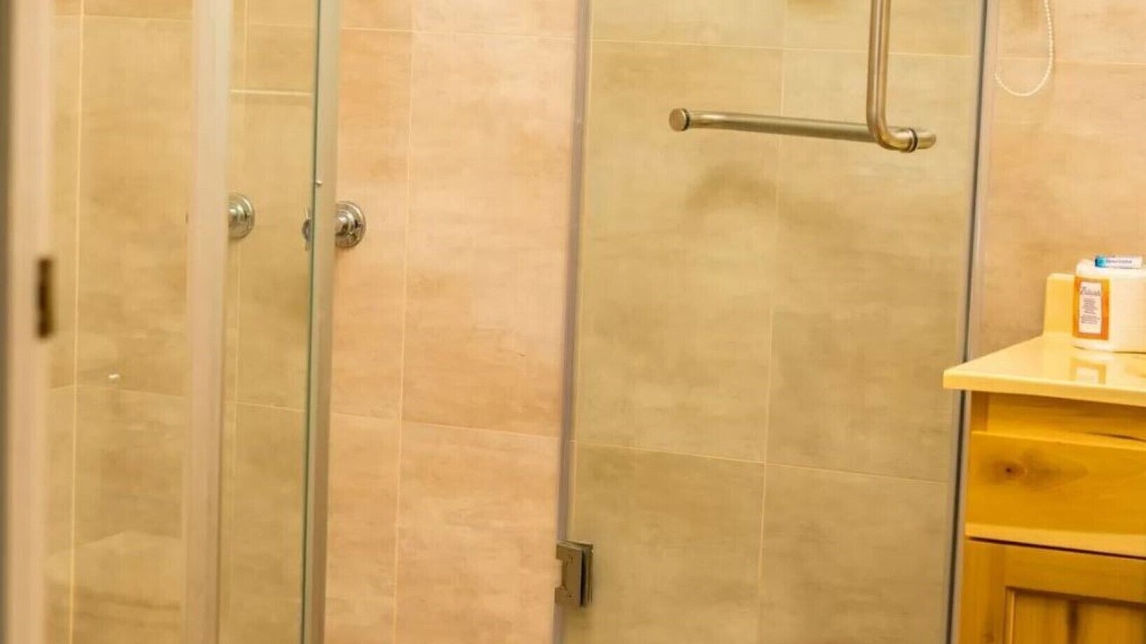 Photo of Bathroom in Runaway Bay