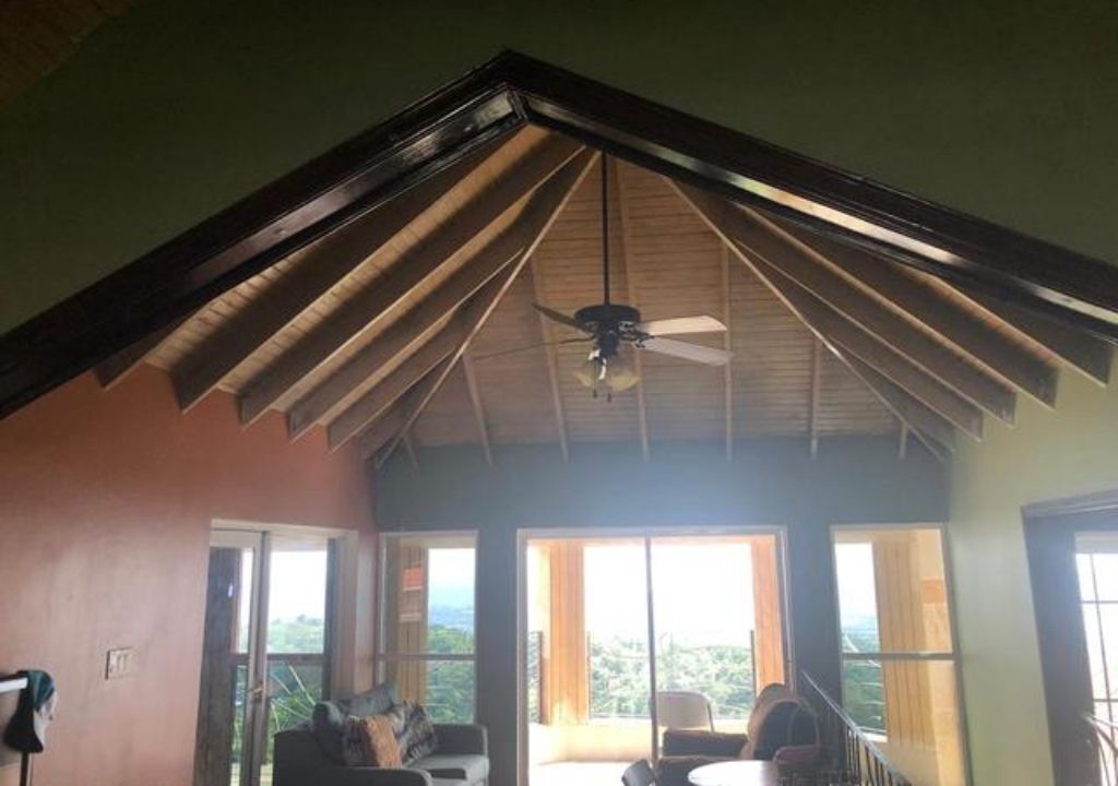 Photo of Livingroom in Saint Andrew