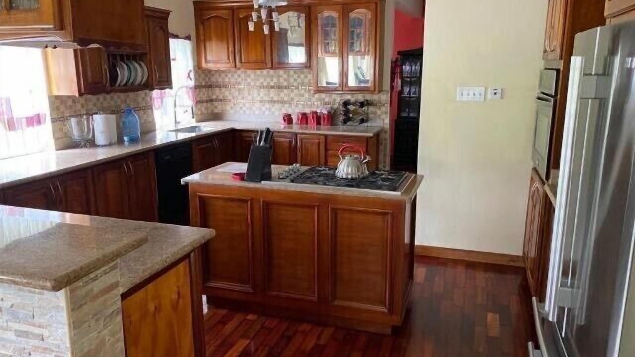 Photo of Kitchen in Saint Andrew