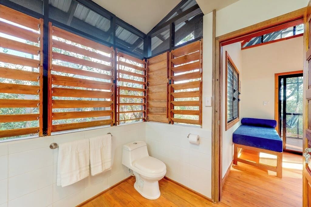 Photo of Bathroom in Surfside