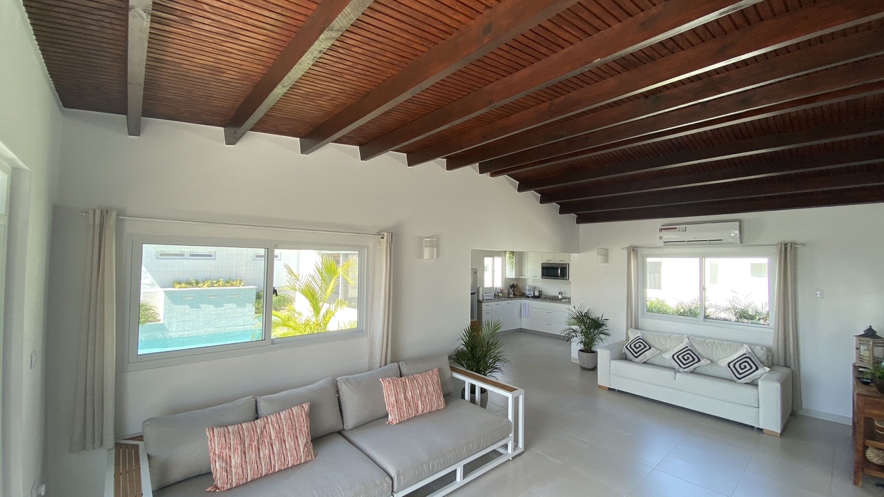 Photo of Livingroom in Palm Beach