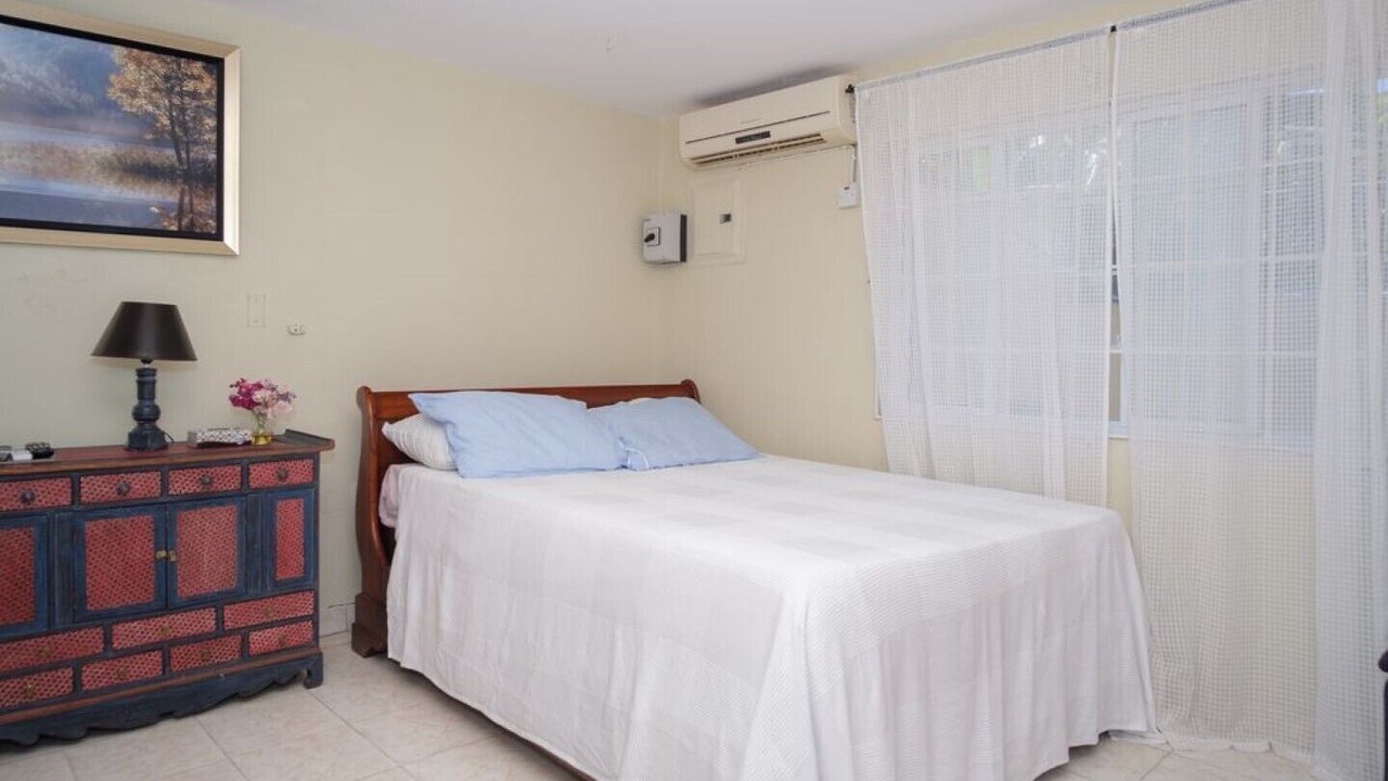 Photo of Bedroom in Tower Isle