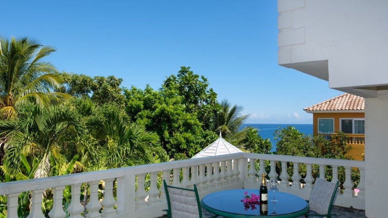 Photo of Outdoor in Tower Isle