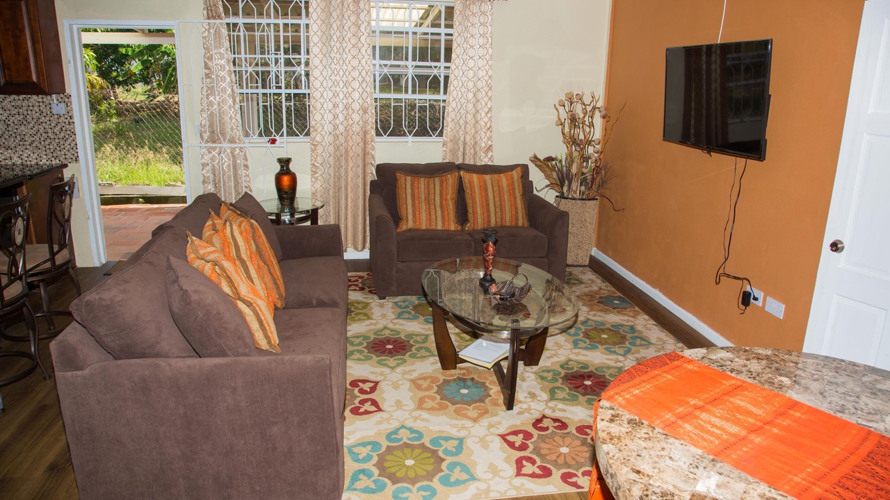 Photo of Livingroom in Sapphire