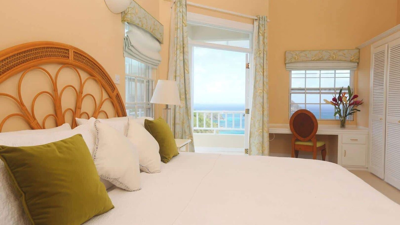 Photo of Bedroom in Saline Point