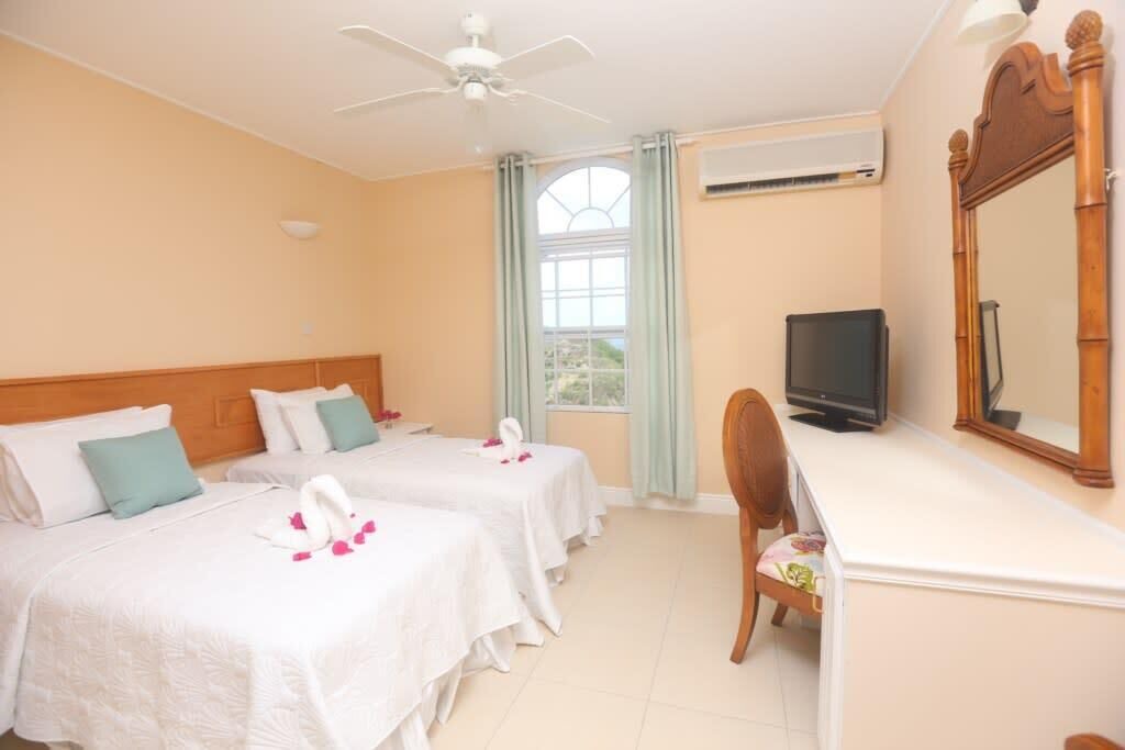 Photo of Bedroom in Saline Point