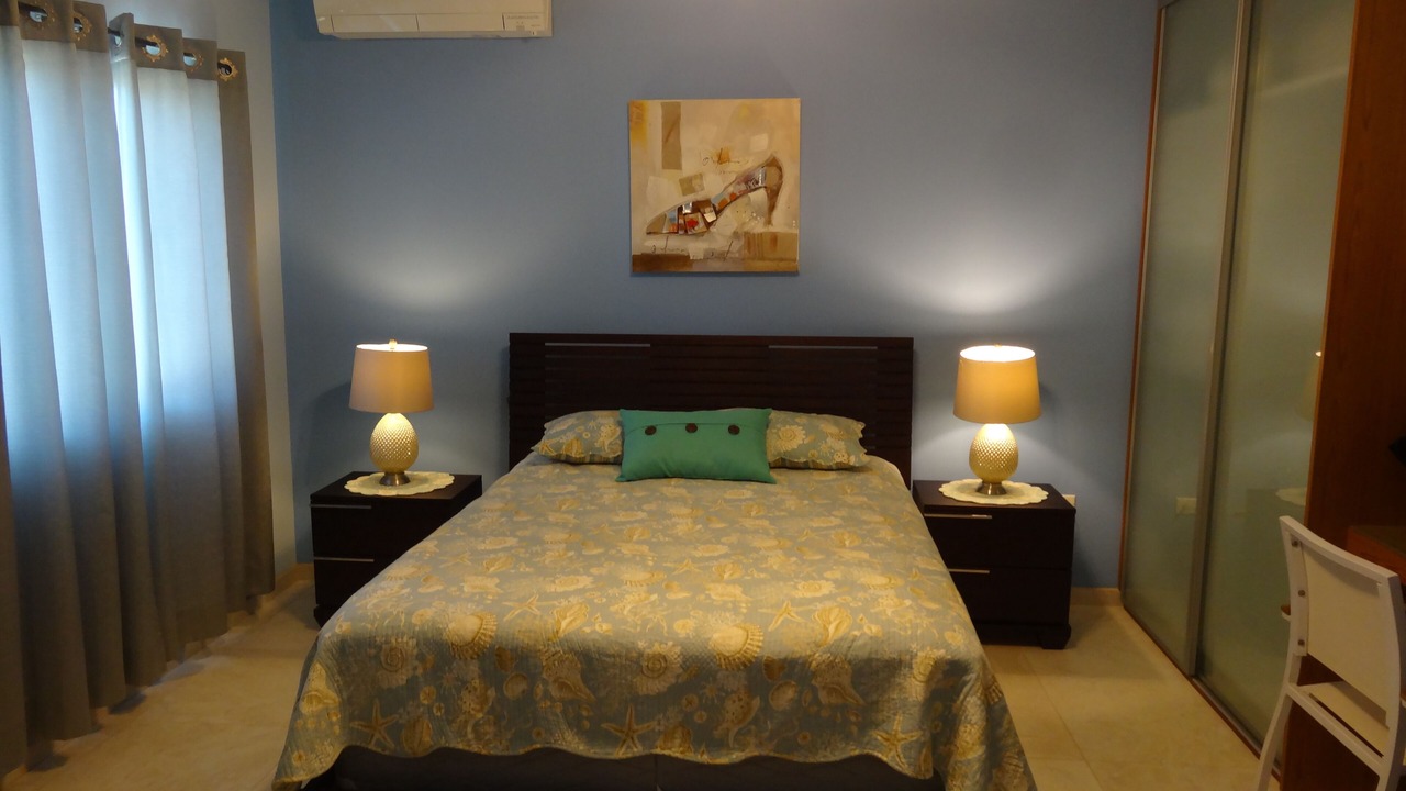 Photo of Bedroom in Opal