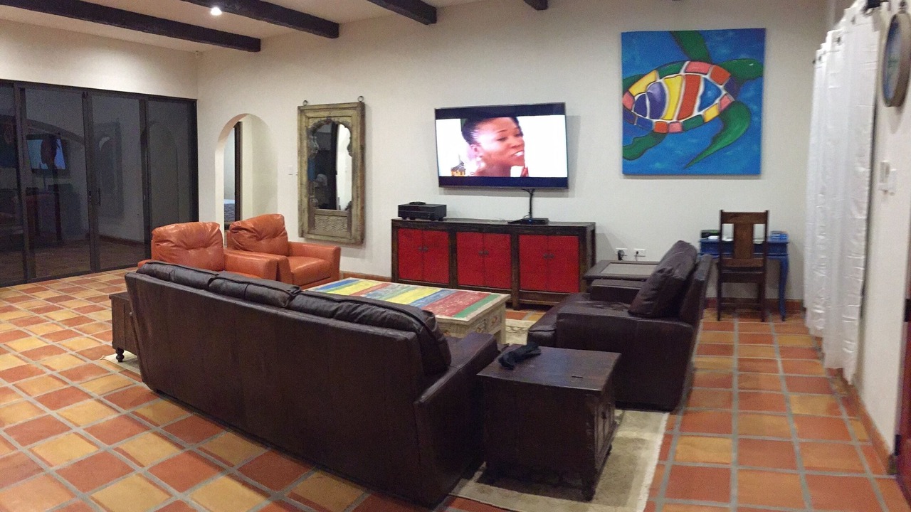 Photo of Livingroom in Opal