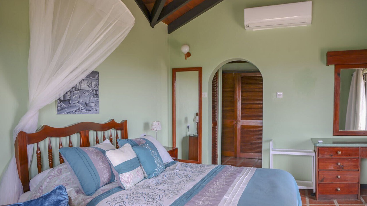 Photo of Bedroom in Gate Park