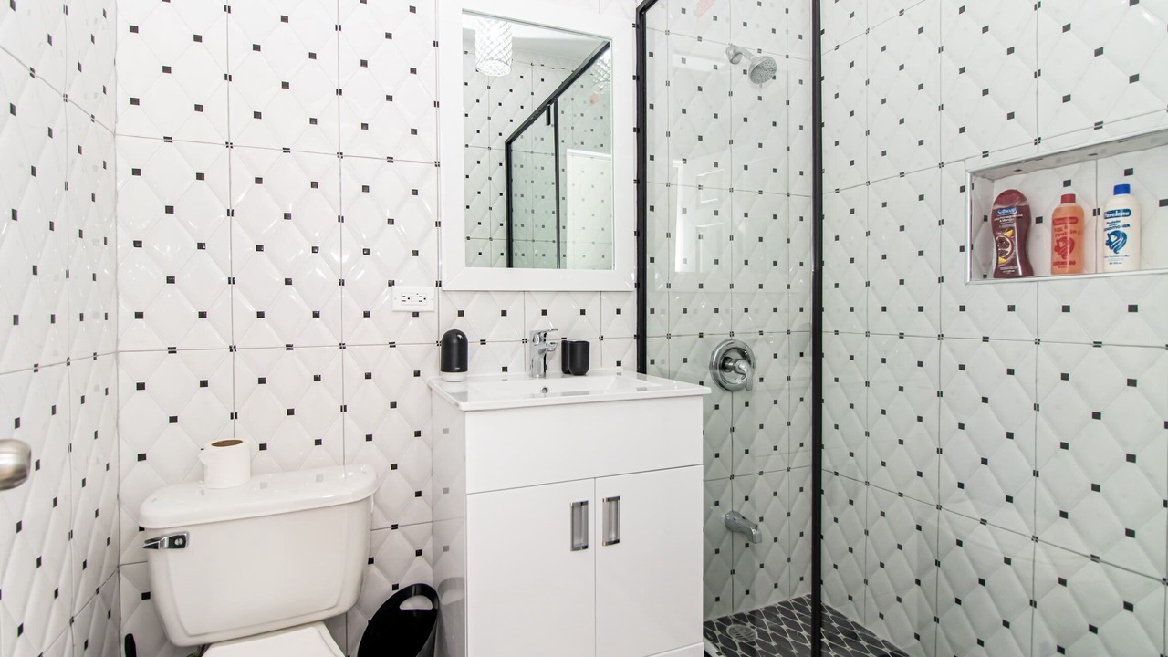 Photo of Bathroom in Runaway Bay