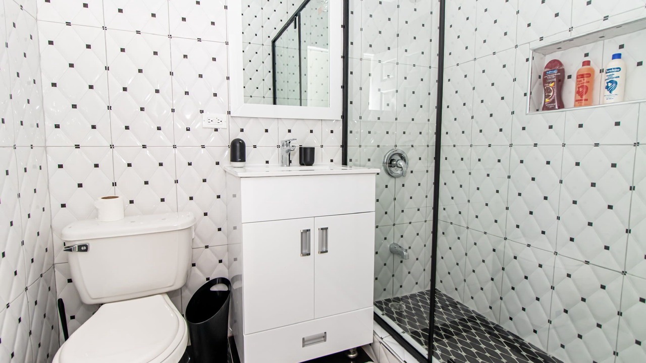 Photo of Bathroom in Runaway Bay