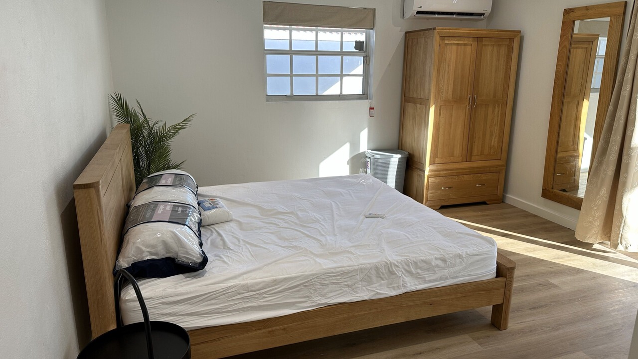 Photo of Bedroom in Opal