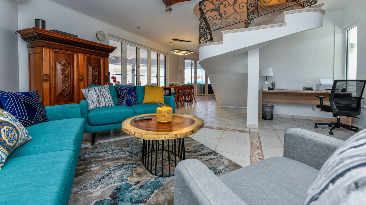 Photo of Livingroom in Palm Beach