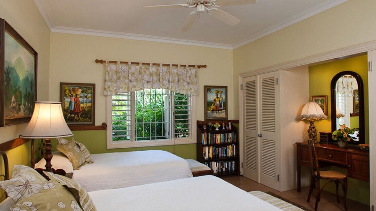 Photo of Bedroom in Discovery Bay