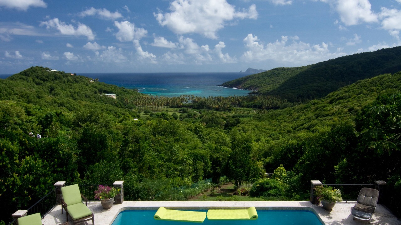 Photo of Outdoor in Spring Estate
