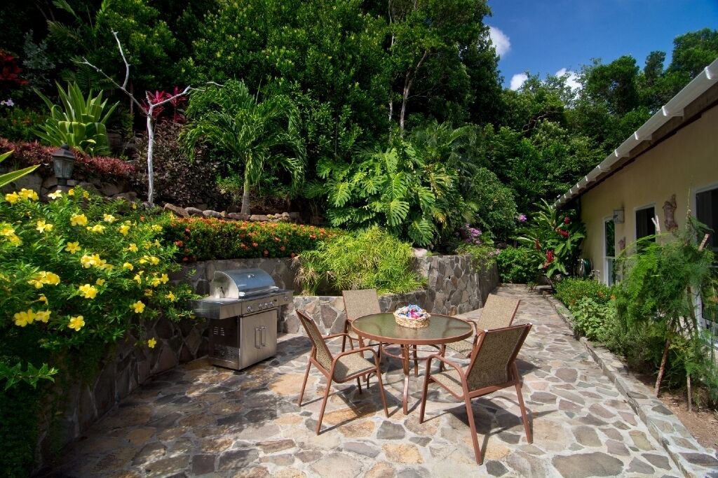 Photo of Others in Spring Estate