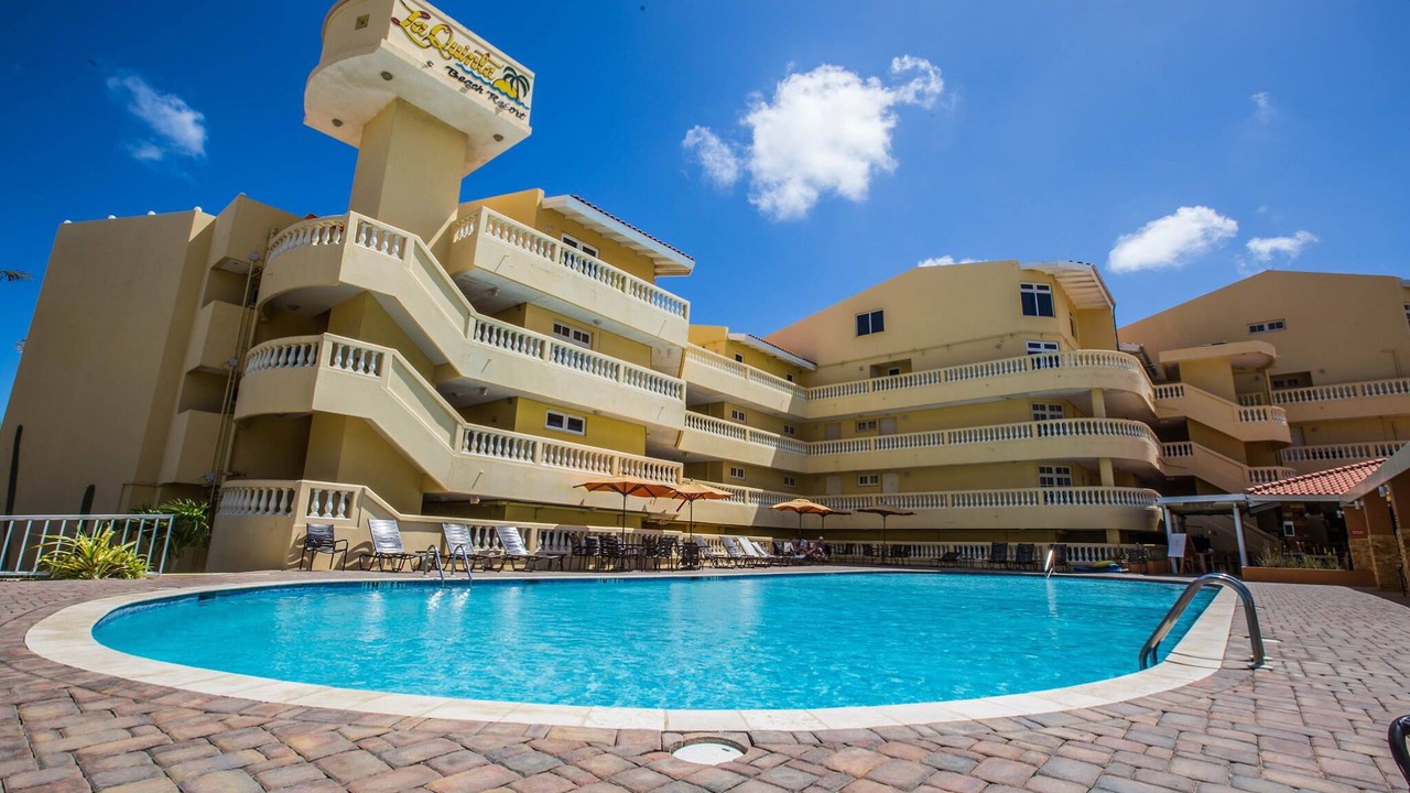 Photo of Outdoor in Oranjestad-West