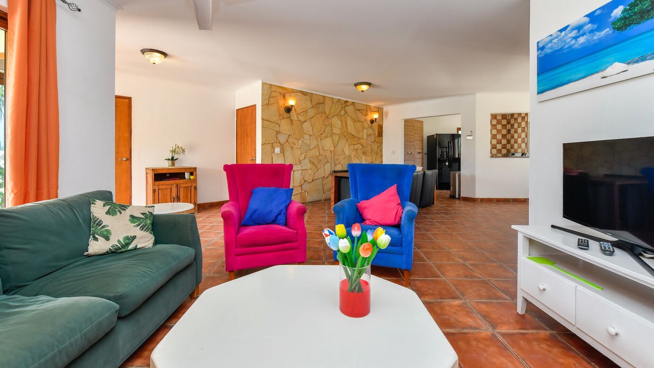 Photo of Livingroom in Ayo